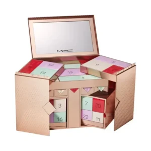 24-mystery-must-haves-advent-calendar-fra-mac